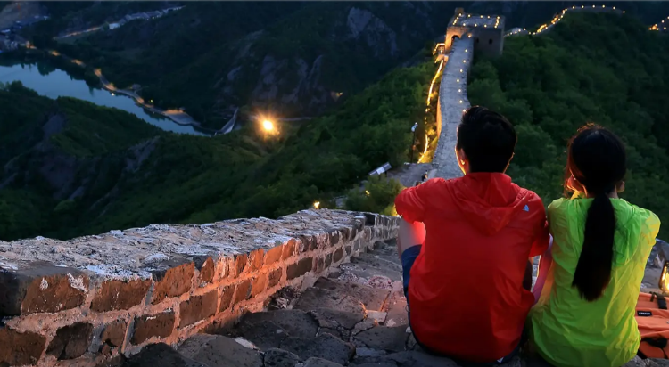 4-Day Beijing Private Tour to Visit the Great Wall at Night